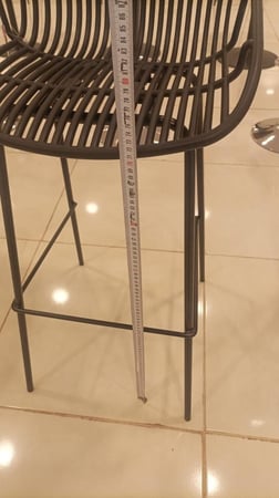 كرسي بار حديد