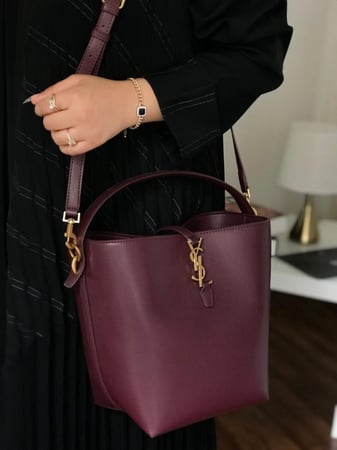 شنط سان لوران