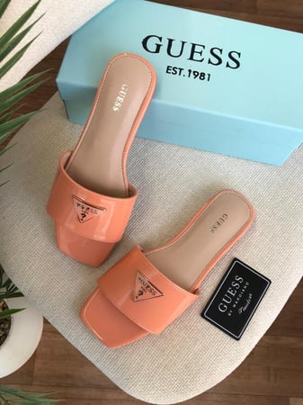 سليبرات جيس GUESS