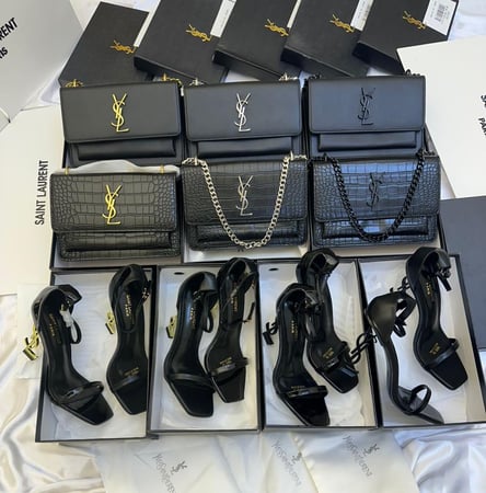 طقم مع جميع الملحقات