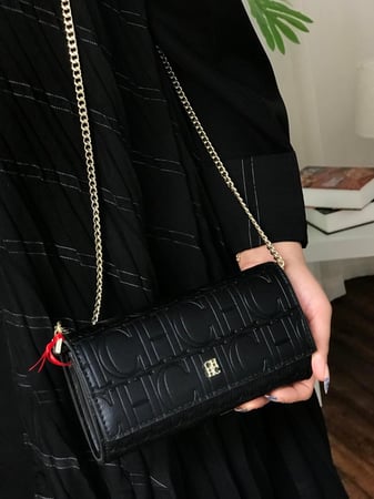 شنطة سي اتش