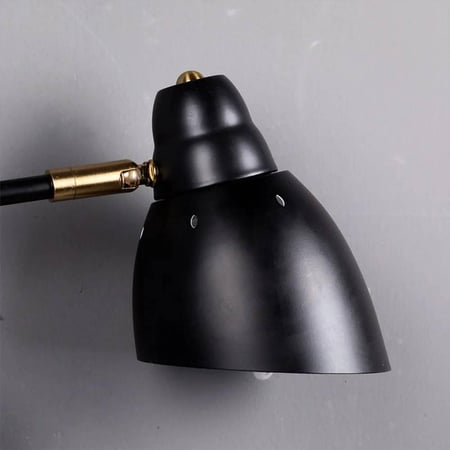 مصباح حائط متحرك أسود