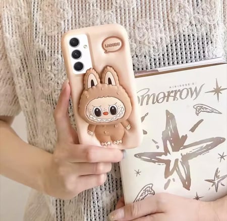 جراب كفر جوال ايفون لطيف صورة دمية وحش ماركة لابوبو المشهورة-Cute Monster Doll iPhone Case Cover by Labubu