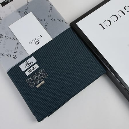 قماش زيتي رجالي