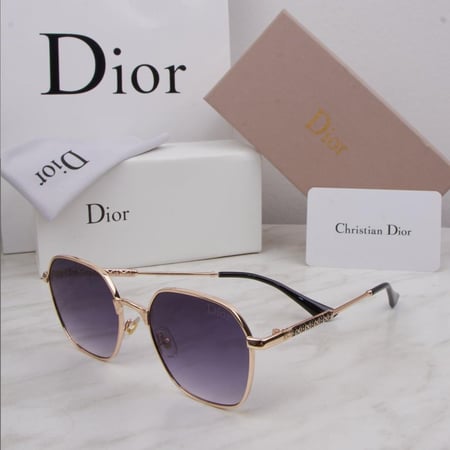 نظارة ديور شمسية