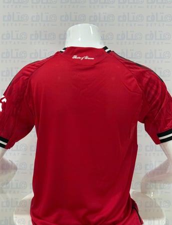 مانشستر يونايتد 25-26 الطقم الاساسي