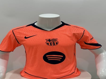 برشلونة 25-26 الطقم الثاني