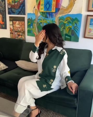 طقم أنيق بمناسبة يوم التاسيس