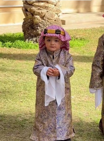 دقلة العارضة النجديه زي يجمع الحضاره والتراث