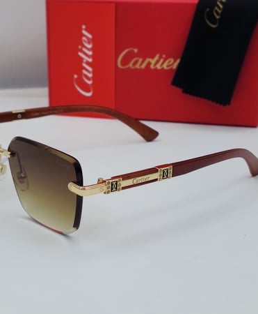 نظارة ماركة كارتير