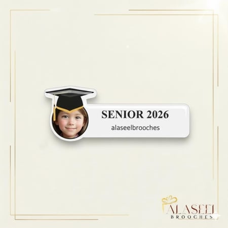 بروش تخرج مستطيل شفاف بالإسم والصورة