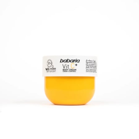 كريم مرطب بفيتامين C