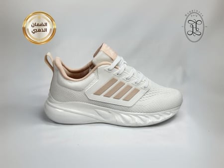 خصم 20 في المية على حذاء رياضي نسائي