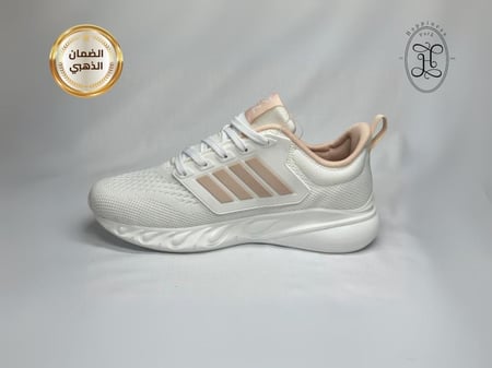 لا تفوتي الخصم حذاء نسائي رياضي