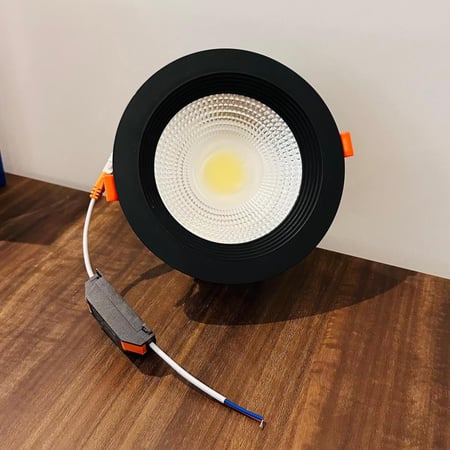 سبوت لايت 10 سم جرم اسود