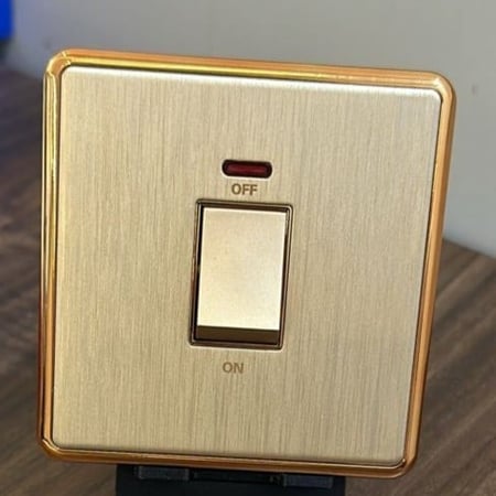 افياش ومفاتيح