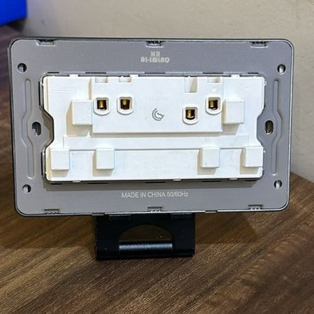 افياش ومفاتيح