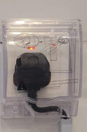 غطاء منفذ كهرباء لحماية الأطفال علب منافذ كهربائية بيضاء مقاومة للماء