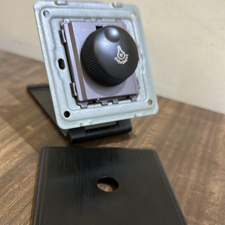 افياش ومفاتيح