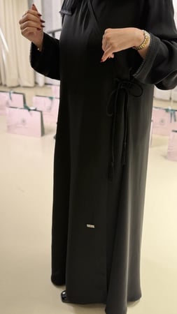 V004