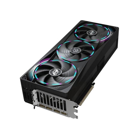 AORUS RTX 5090 MASTER 32GB – كرت شاشة خارق للألعاب والتطبيقات الثقيلة مع تبريد متقدم