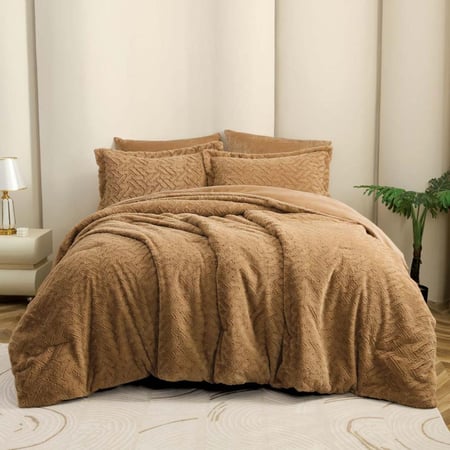 مفرش ستارز شتوي فاخر  كوين مقاس 200X150 سم مخمل و فرو  بني  عدد القطع 4