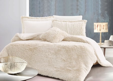 مفرش بيتونيا شتوي مزدوج فرو كريمي عدد القطع 7