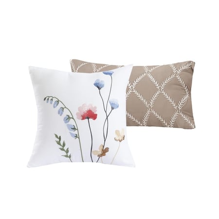 مفرش سرير مطرز