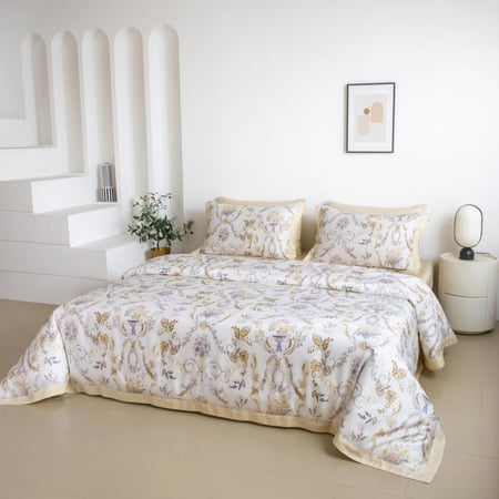 مفرش دينا صيفي كوين مقاس 200x160 سم من التنسل الفاخر بلون كريمي برسومات الزهور عدد القطع 5