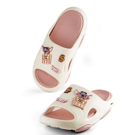 حذاء نسائي بلاستيك وردي مزود بإكسسوارات