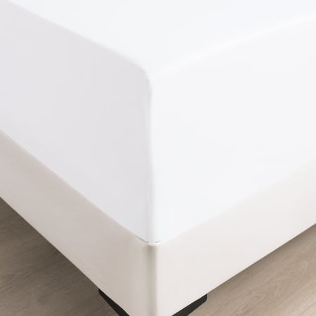 مفرش صيفي مطرز