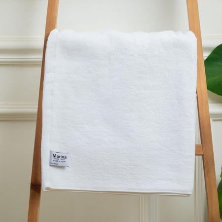 مناشف فندقية