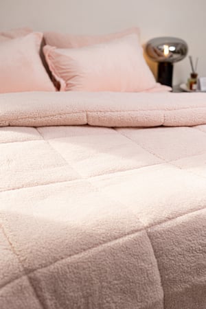 مفرش رهام شتوي مفرد ونص فرو وردي عدد القطع 4