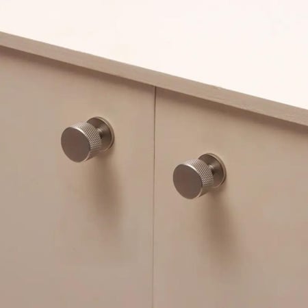 مقبض دائري أنيق