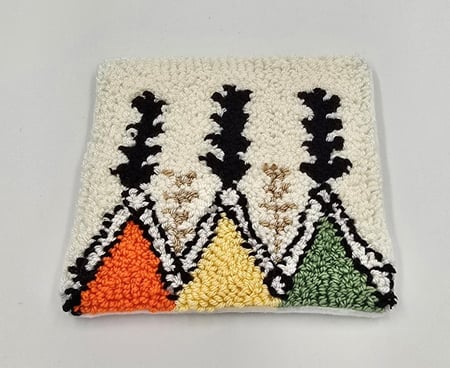 قاعدة كوب بنقشة تراثية