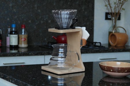 طقم تحضير قهوة V60 بالتقطير مع حامل خشبي 12 قطعة مع سيرفر وقطارة وفلاتر وميزان وغلاية وطاحونة