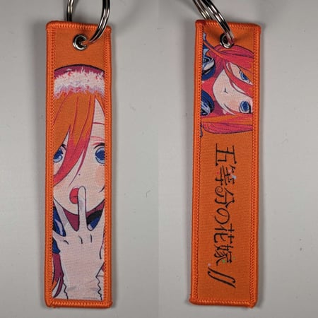 ميدالية ، صورة مختلفة لكل وجه.