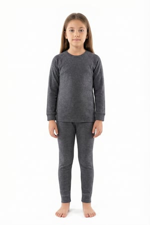 بجامة حرارية (ثيرمال) للأطفال من Berrak – حماية دافئة في الشتاء