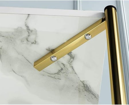 طاولة جانبية ذهبية من طبقتين صغيرة مستديرة من الاحجار الملبدة بجانب السرير من الكوتش، طاولة جانبية رخامية باطار ذهبي فاخر، طاولة ضيقة بنمط نورديك، طاولة جانبية للاريكة للمنزل والمكتب