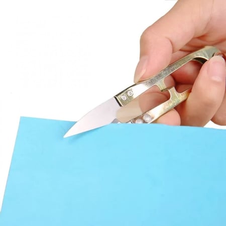 مقص عراوي معدني