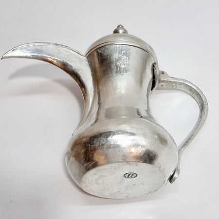 دلال مهدي صالح -نحاس احمر