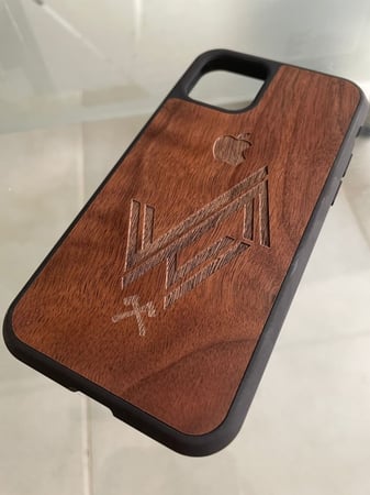 الحفر بالليزر او الطباعة Laser Engraving Or Printing