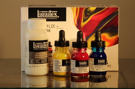 مجموعة الوان اكريليك