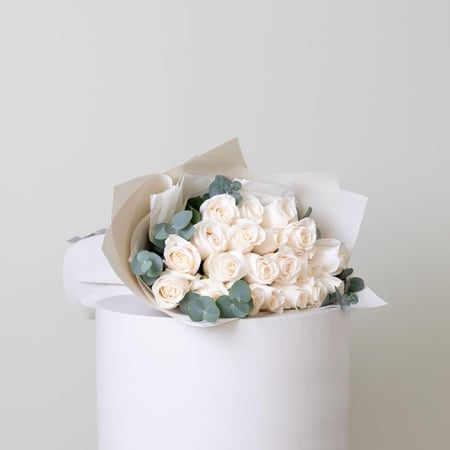 Bouquet of 20 white roses