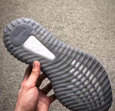 Adidas Yeezy Boost 350 V2 Beluga2.0