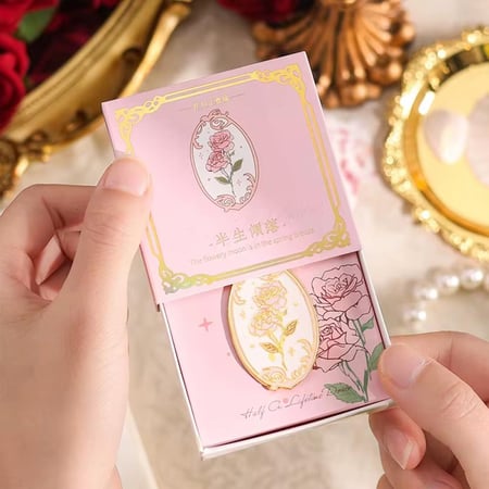 مشبك كتاب معدني بطابع زهور بعدة الوان