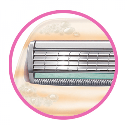 شيك انتويشن ماكينة حلاقة لتجديد الرطوبة مع توت الآكاي