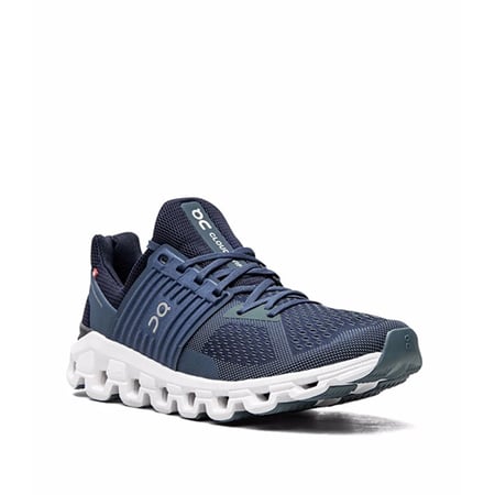 ON RUNNING Cloudswift 3