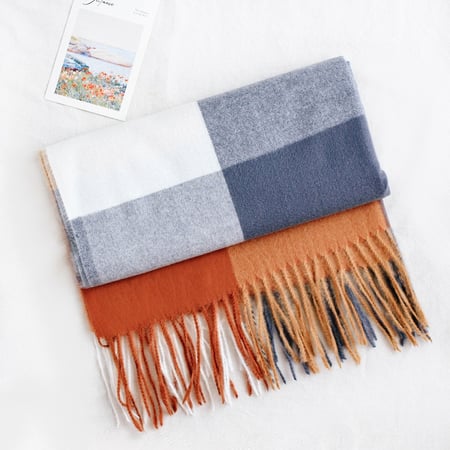 سكارف شتوي رمادي بني