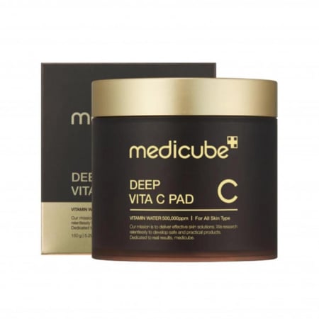 مسحات ميديكيوب بالفيتامين سي لتفتيح البشرة 150جرام